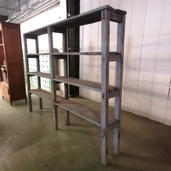 Metal shelf in industrial tubes and wood Brocante de la Bruyère