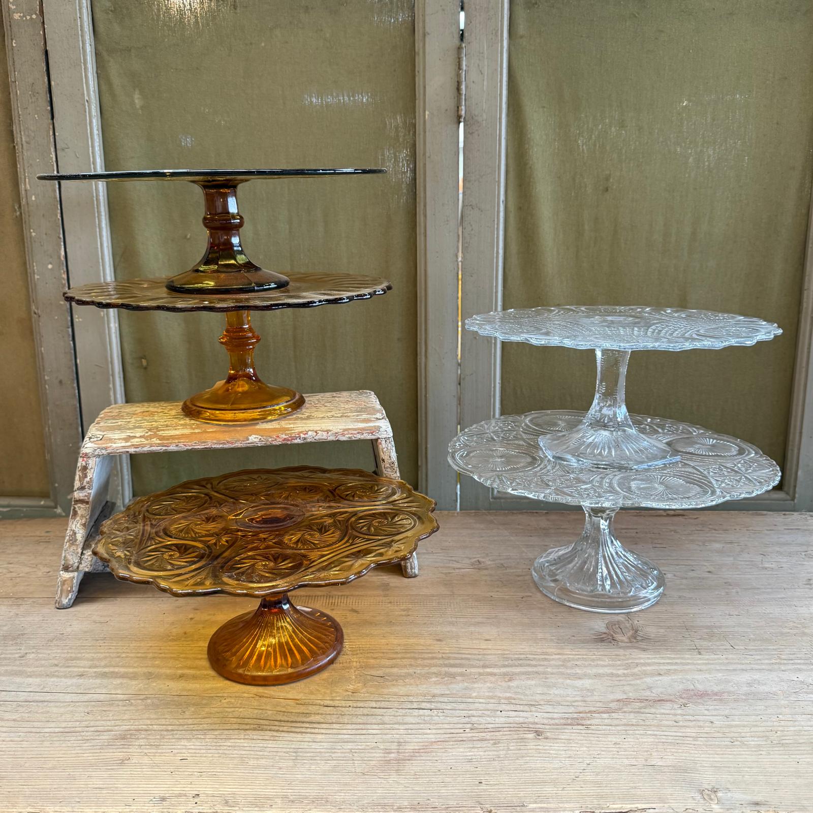 Serviteurs verre taillé