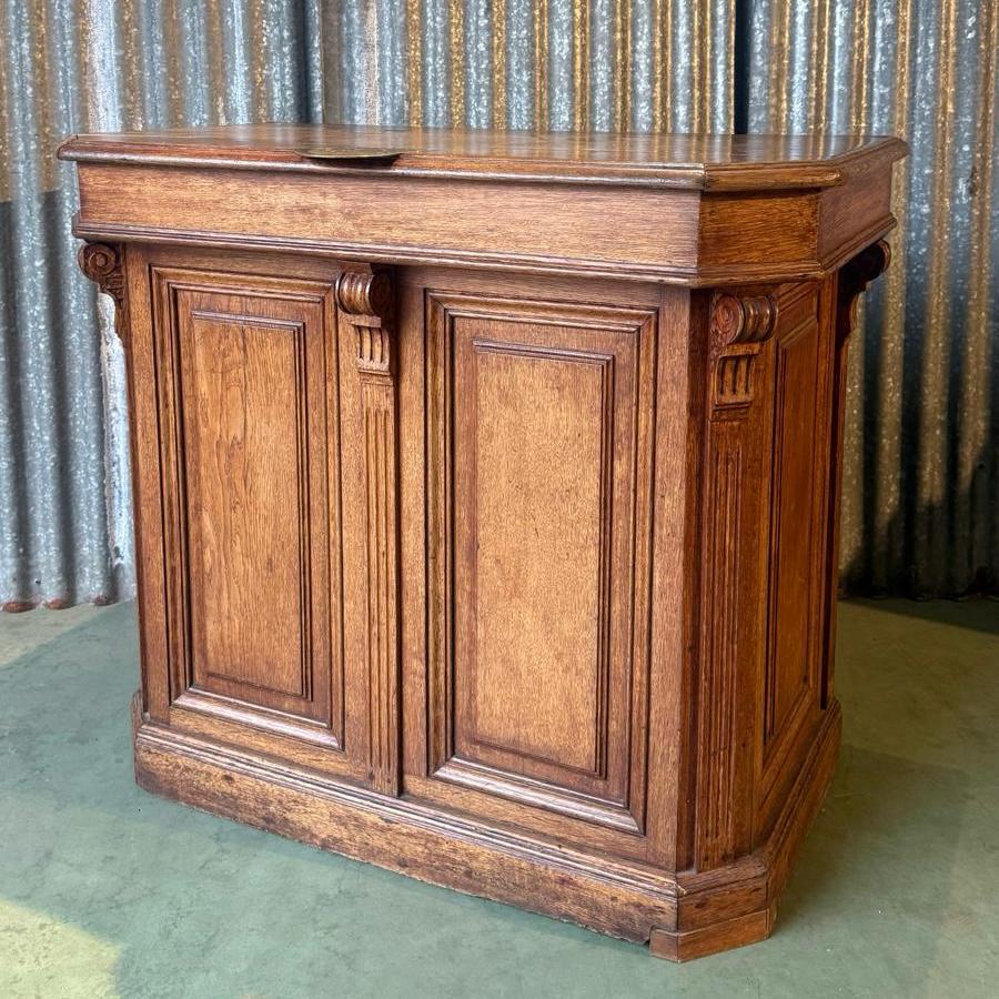 Petit comptoir en chêne