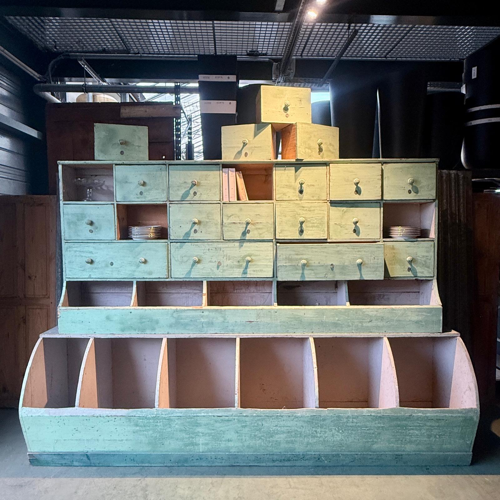 Meuble de grainetier